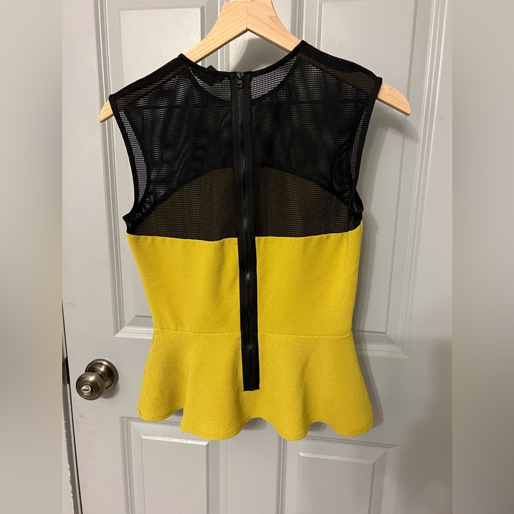 H&M top - Picture 2 of 4